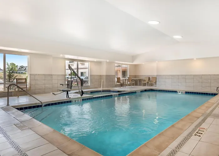 Best Western Plus Silver Saddle Inn